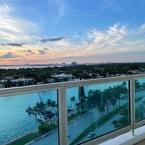 Meet your Posher, Celine